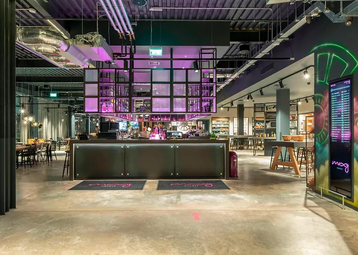 Moxy London Heathrow Airport