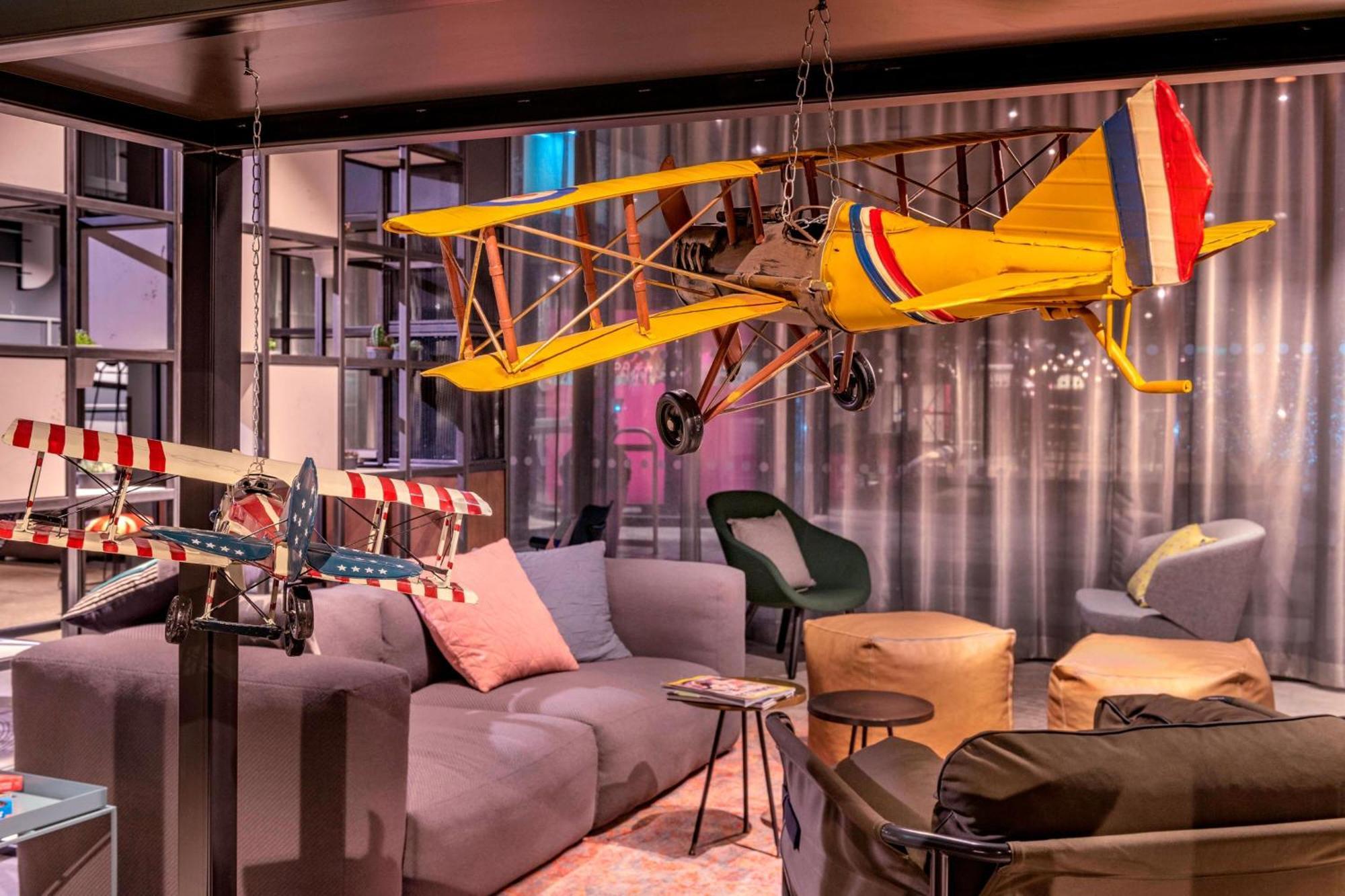 Hotel Moxy London Heathrow Airport Hounslow